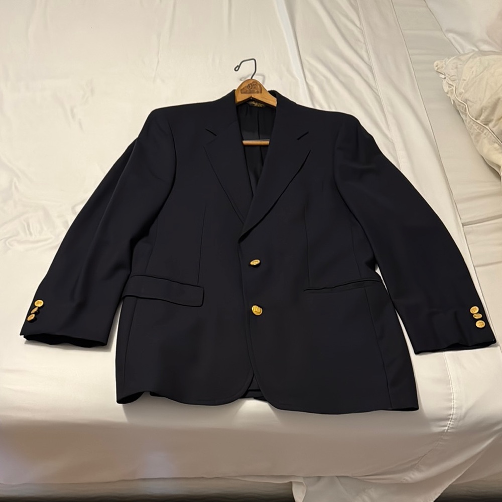 Brooks Brothers Navy Blue Blazer with Gold Buttons 38R